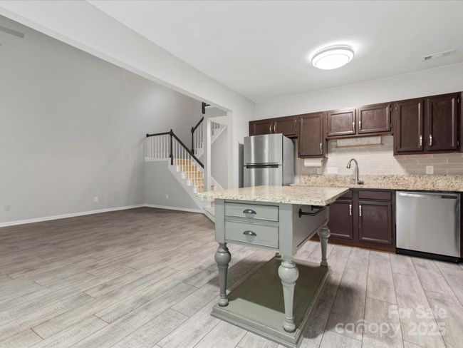 9473 Kings Falls Dr, Condo with 2 bedrooms, 2 bathrooms and null parking in Charlotte NC | Image 15