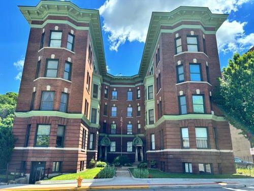 902 Main St, Wheeling, WV, 26003-2721 | Card Image