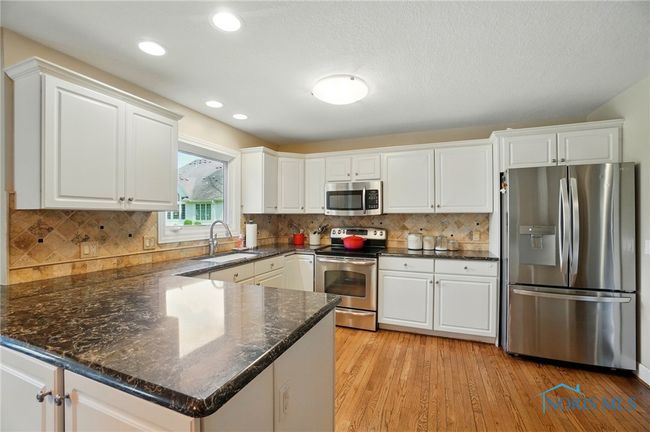 8420 Willow Glen Ct, House other with 4 bedrooms, 3 bathrooms and 2 parking in Holland OH | Image 21