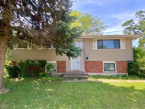3729 169th St, Country Club Hills, IL, 60478-2165 | Card Image