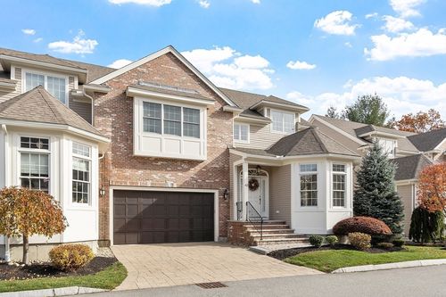 unit-42-527 Salem St, Lynnfield, MA, 01940-2413 | Card Image