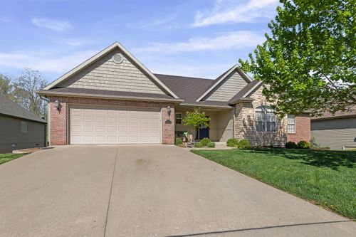 17 Bogie Hills Dr, COLUMBIA, MO, 65201-2819 | Card Image