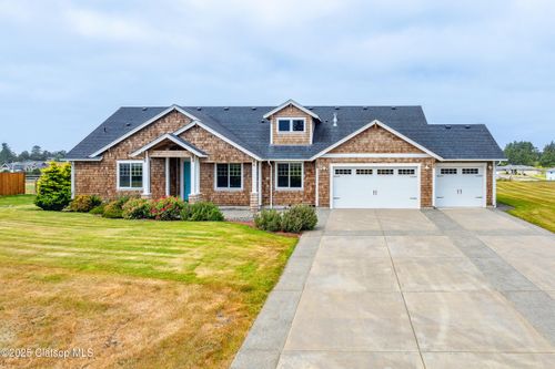 80654 Polo Ridge Road, Warrenton, OR, 97138 | Card Image