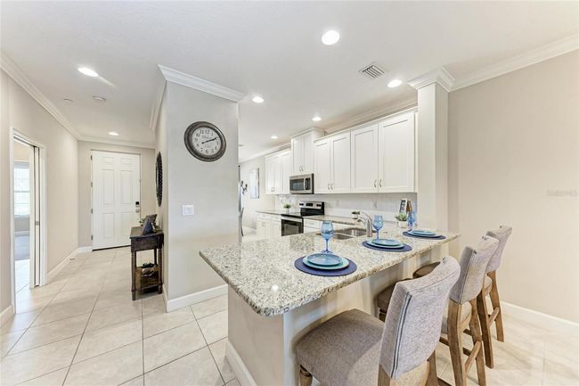UNIT-102 - 13711 Messina Loop, Condo with 2 bedrooms, 2 bathrooms and null parking in Bradenton FL | Image 12