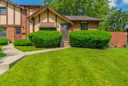 1S222 Danby St, Villa Park, IL, 60181-3616 | Card Image