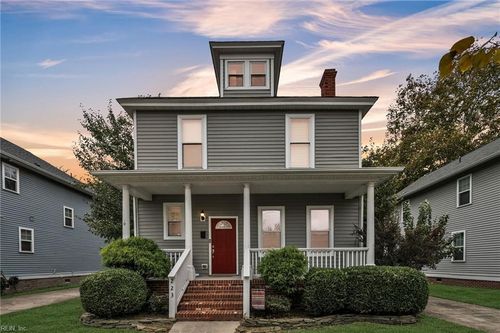 223 W 34th St, Norfolk, VA, 23504-1411 | Card Image