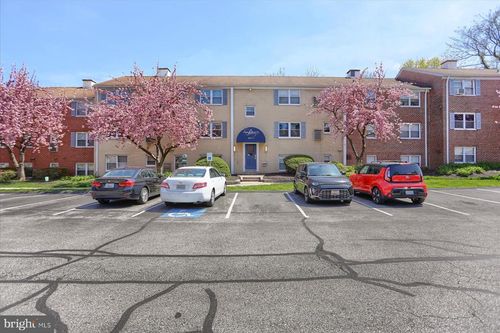 apt-b-4411 Falls Bridge Dr, BALTIMORE, MD, 21211-1371 | Card Image