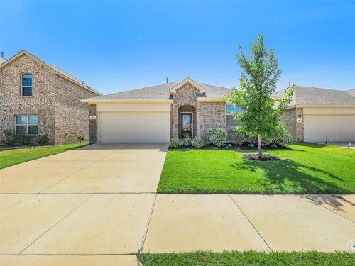 1613 Roadrunner Dr, Little Elm, TX, 75068-8679 | Card Image