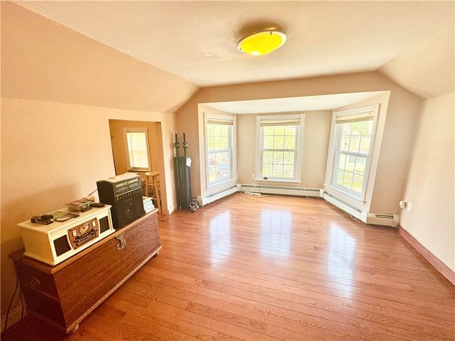 50 Washington Ave, House other with 3 bedrooms, 2 bathrooms and 4 parking in Riverside RI | Image 17