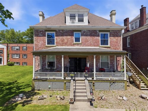 224 W College St, Canonsburg, PA, 15317 | Card Image