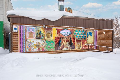 {{alt}} | Card Image