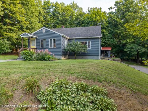 4 Clover St, West Hurley, NY, 12491-5420 | Card Image