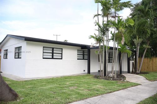 3955 Sw 69th Ave, Miami, FL, 33155-3714 | Card Image