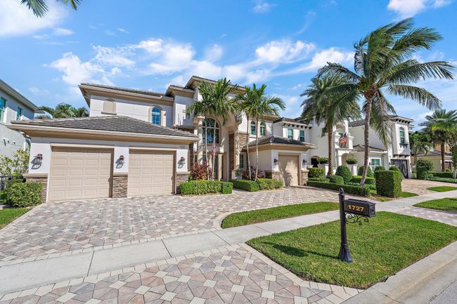 1727 W Hemingway Dr, House other with 5 bedrooms, 5 bathrooms and null parking in Juno Beach FL | Image 4