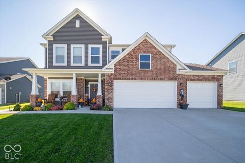 221 Lilly Ln, Batesville, IN, 47006-3501 | Card Image