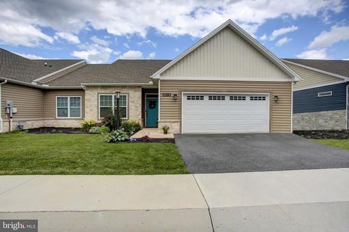 126 Cardinal Dr, SHIPPENSBURG, PA, 17257-9585 | Card Image