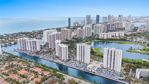 1501-3675 N Country Club Dr, Aventura, FL, 33180 | Card Image