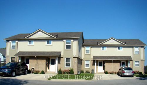 17-7591 Scholfield Rd, Niagara Falls, ON, L2J4E5 | Card Image