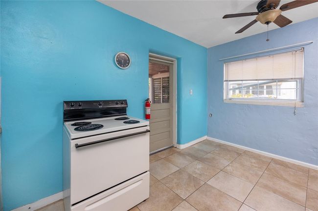 766 182 Nd Ave E, House other with 2 bedrooms, 4 bathrooms and null parking in REDINGTON SHORES FL | Image 7