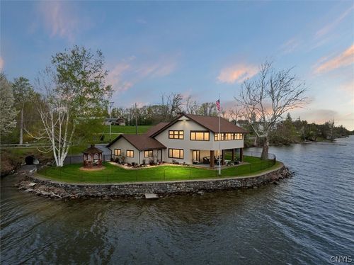 5072 W Lake Rd, Owasco, NY, 13021-1161 | Card Image