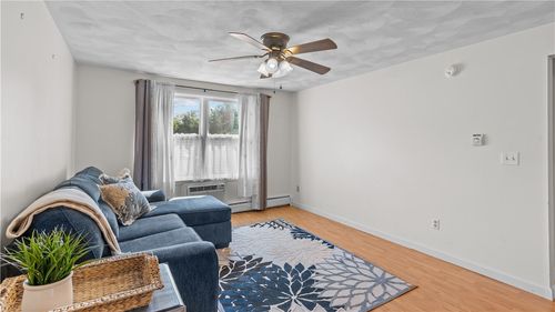 apt-305b-510 Child St, Warren, RI, 02885-1827 | Card Image