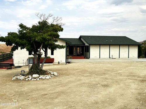 28714 Cruthers Creek Rd, Pearblossom, CA, 93553-3426 | Card Image
