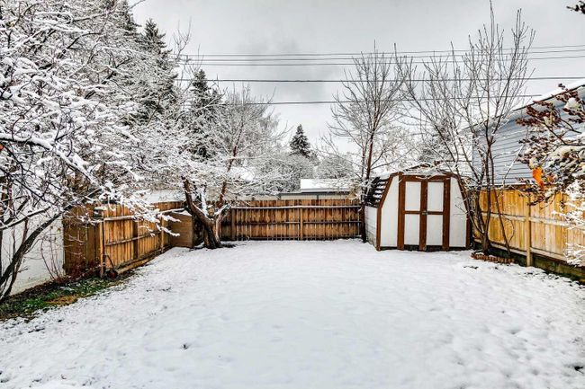 7 Atlanta Crescent Se, Home with 3 bedrooms, 2 bathrooms and 1 parking in Calgary AB | Image 35