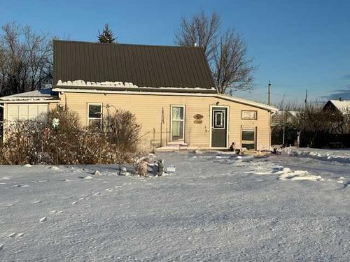 120 Main St, Michichi, AB, T0J0C1 | Card Image