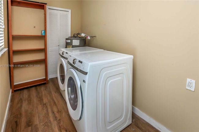 1403 Fletcher St, House other with 3 bedrooms, 2 bathrooms and null parking in Hollywood FL | Image 32