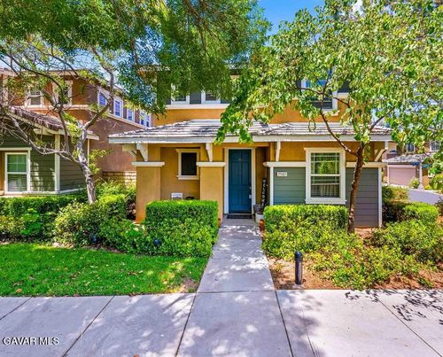 2562 Kenwood Ct, Palmdale, CA, 93550-6519 | Card Image