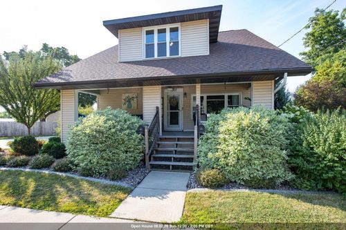 1007 E Main Street, LITTLE CHUTE, WI, 54140 | Card Image