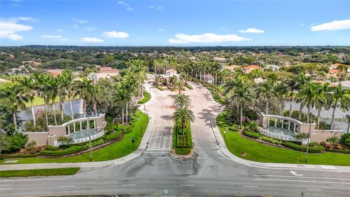 9499 Caserta St, Lake Worth, FL, 33467-5220 | Card Image