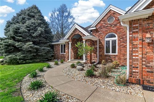 1504 Hillcrest Ct, Atchison, KS, 66002-9544 | Card Image