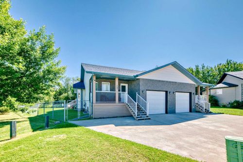5515-52 Avenue Close, Innisfail, AB, T4G1G6 | Card Image
