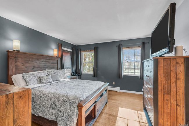 23 E Woodside Ave, House other with 4 bedrooms, 1 bathrooms and null parking in Patchogue NY | Image 16