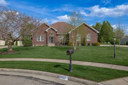 2027 Liberty Ct, Xenia, OH, 45385-1495 | Card Image