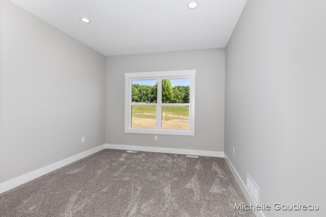 3551 Leaf Ln, House other with 3 bedrooms, 3 bathrooms and null parking in Freeport MI | Image 26