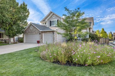 5719 S Sicily Street, House other with 4 bedrooms, 2 bathrooms and 3 parking in Aurora CO | Image 2