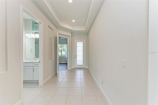 12734 Rainwashed Loop, House other with 4 bedrooms, 3 bathrooms and null parking in Parrish FL | Image 10