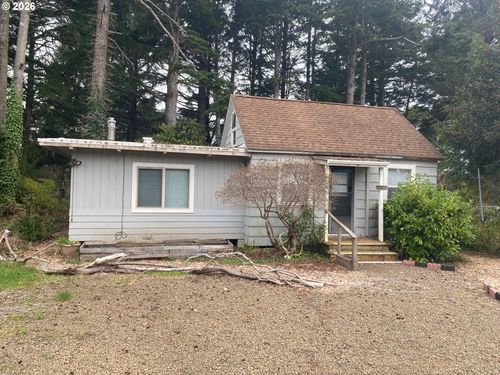 6721 Rhododendron Ave, Gleneden Beach, OR, 97388 | Card Image