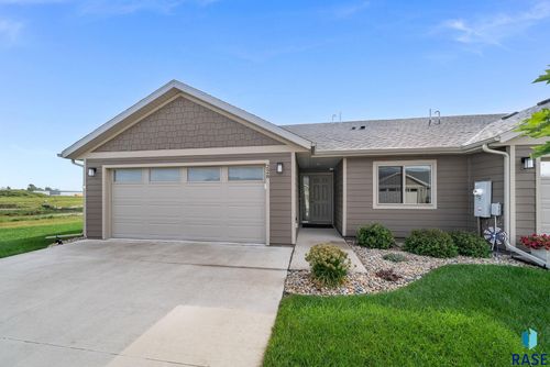 228 Brookside Pl Place, Harrisburg, SD, 57032-8274 | Card Image