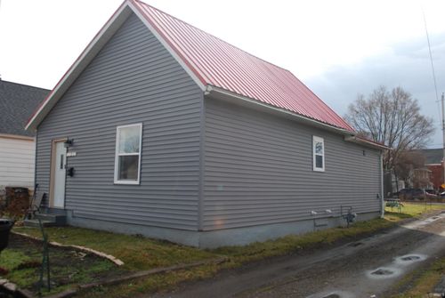 1320 Poland St, South Bend, IN, 46619-3802 | Card Image