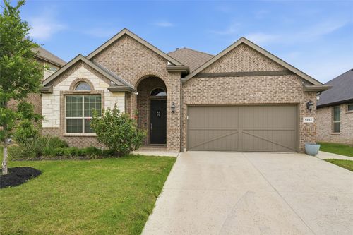 1012 Kensington Way, Argyle, TX, 76226-3492 | Card Image