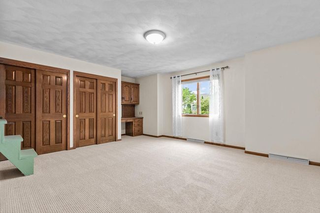301 E Wayfarer Lane, House other with 4 bedrooms, 4 bathrooms and null parking in APPLETON WI | Image 34