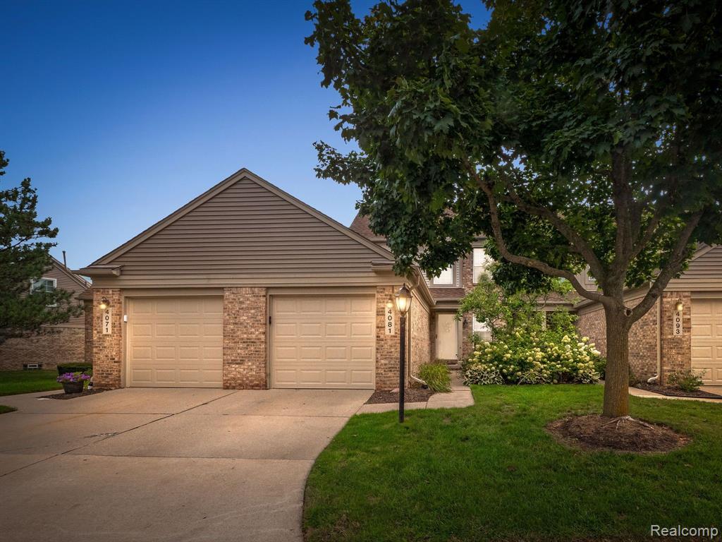 Hunters Cir, Canton, MI 48188 #1
