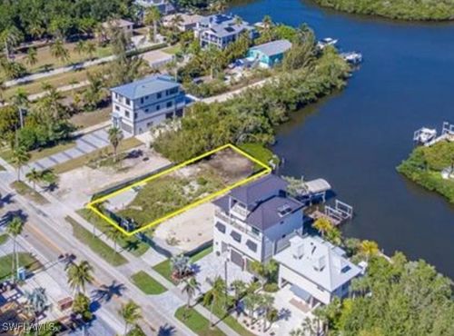 27675 Hickory Blvd, BONITA SPRINGS, FL, 34134-8414 | Card Image