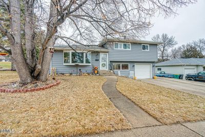 616 W Turnpike Avenue, House other with 4 bedrooms, 1 bathrooms and null parking in Bismarck ND | Image 1