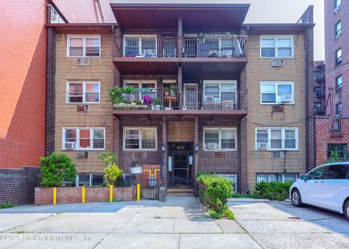 4137 Parsons Blvd, Flushing, NY, 11355-1945 | Card Image