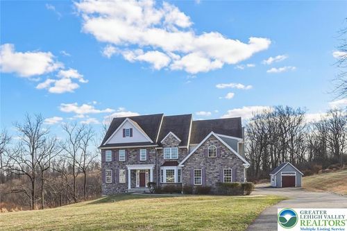 6520 Granville Rd, ZIONSVILLE, PA, 18092-2132 | Card Image