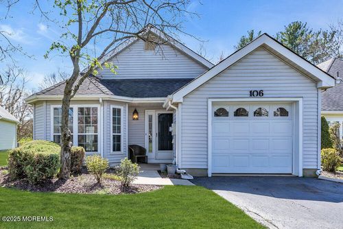 106 Almond Rd, Freehold, NJ, 07728-4054 | Card Image